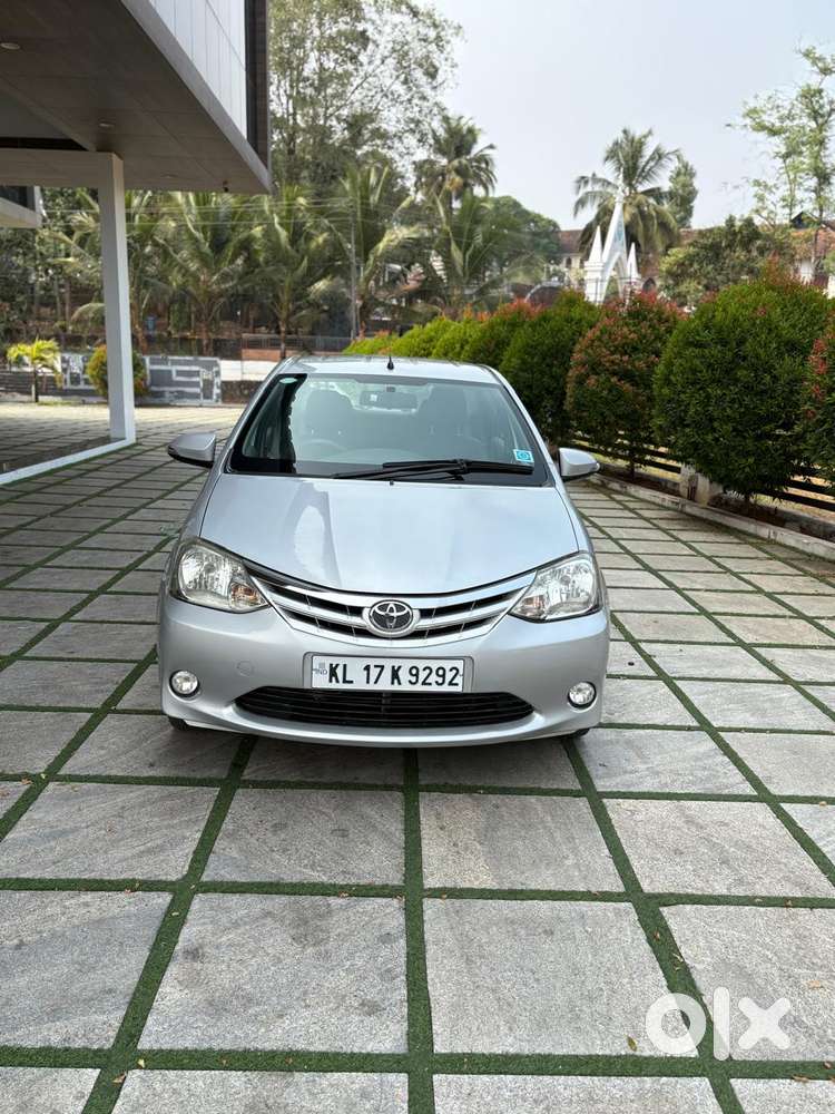Toyota Etios 2010-2012 V, 2013, Petrol