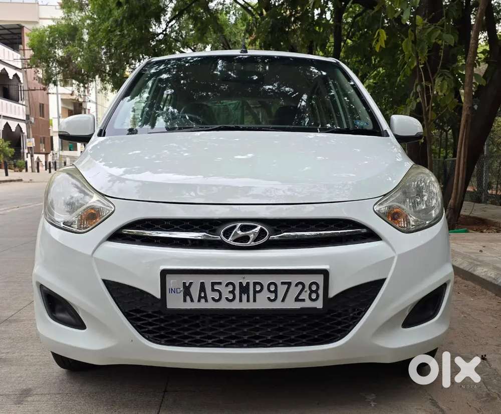 Hyundai I10 Sportz Petrol 2011