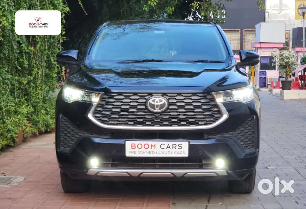 Toyota Innova Hycross 2.0 Vx (o) Hybrid 7 Str, 2026, Petrol