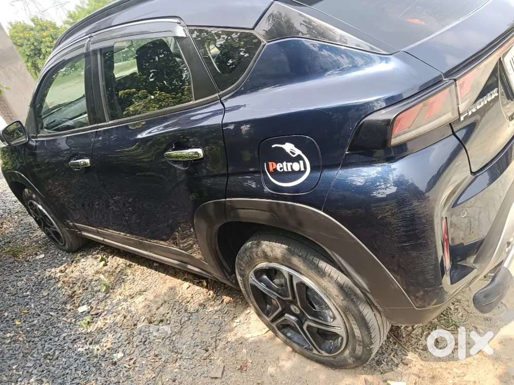 Maruti Suzuki Fronx 2023 Petrol Manual