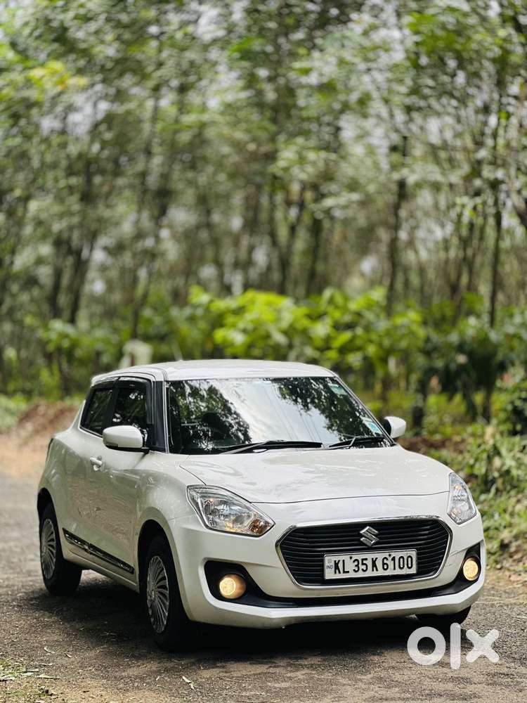 Maruti Suzuki Swift Vxi + Manual, 2020, Petrol