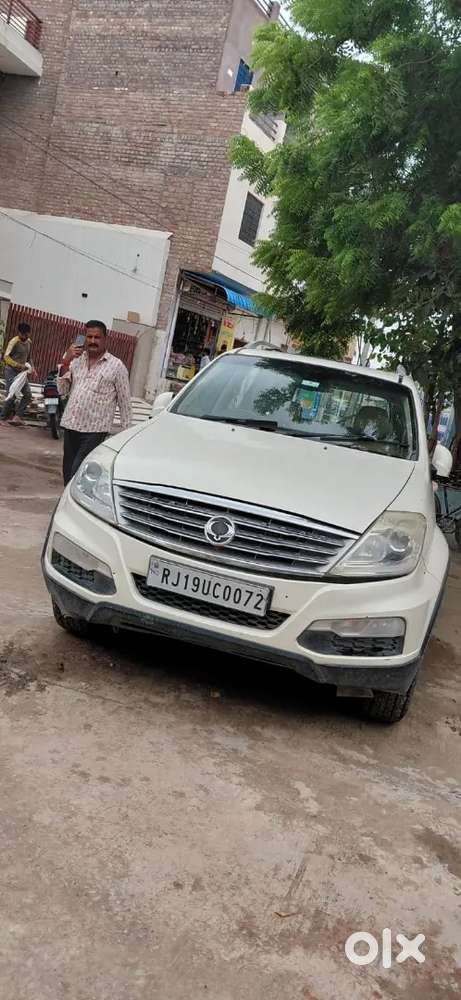 Mahindra Rexton 2013 Diesel Well Maintained