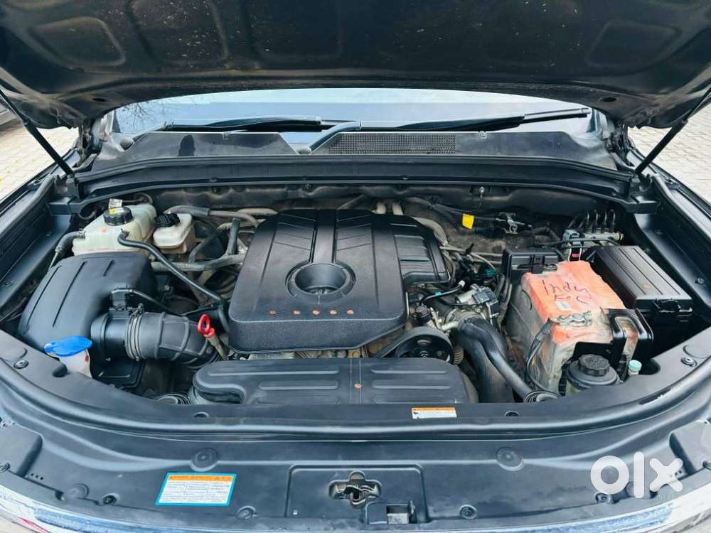 Mahindra Alturas G4 4wd At, 2019, Diesel