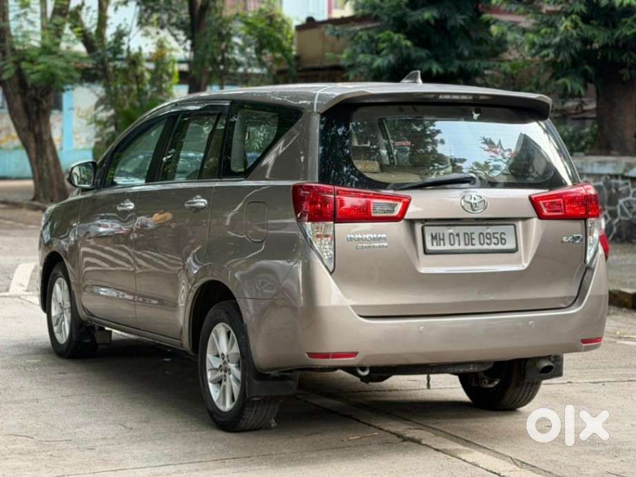 Toyota Innova Crysta 2.4 V 8 Str, 2018, Diesel