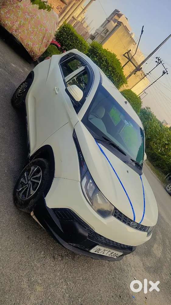 Mahindra Kuv 100 2017