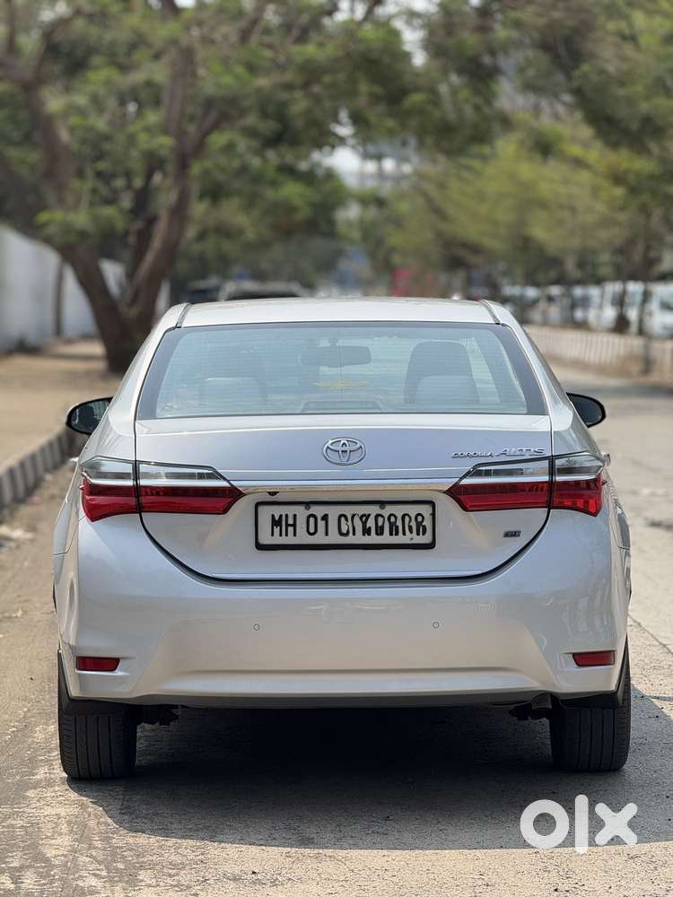 Toyota Corolla Altis Facelift, 2017, Petrol