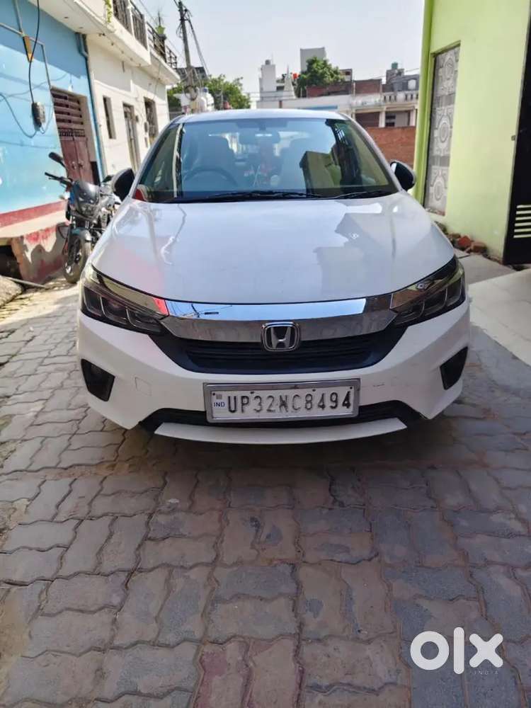 Honda City 5th Gen Vx Mt I-dtec 1.5 Vx 2022