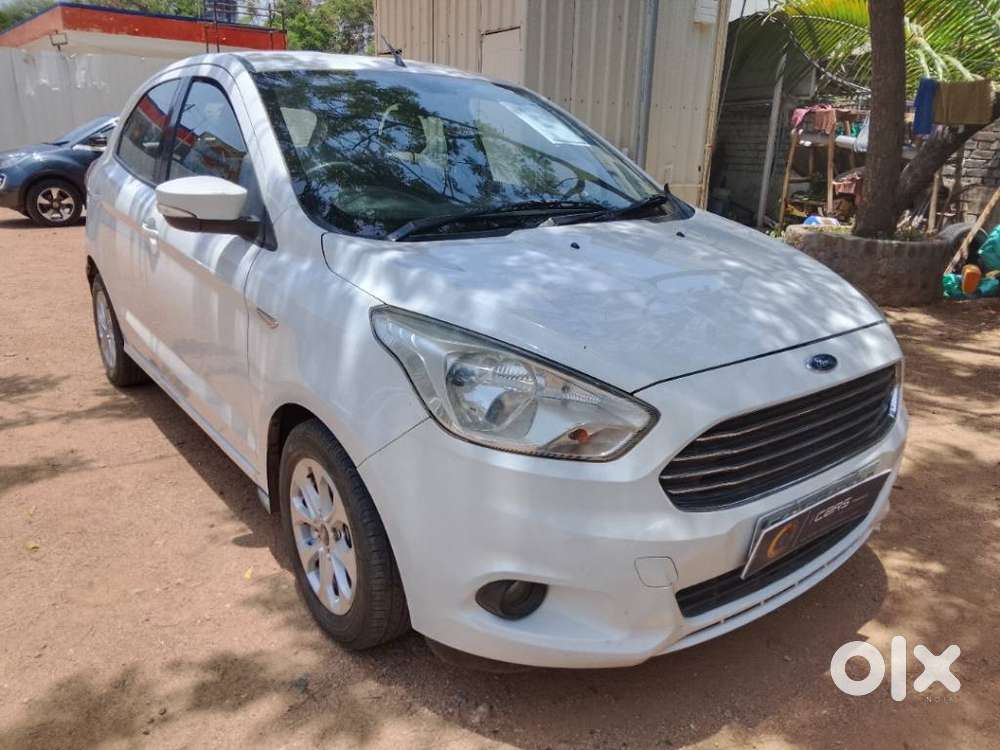 Ford Figo Diesel Titanium, 2015, Diesel