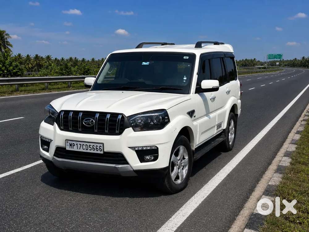 Mahindra Scorpio 2022 Diesel Well Maintained