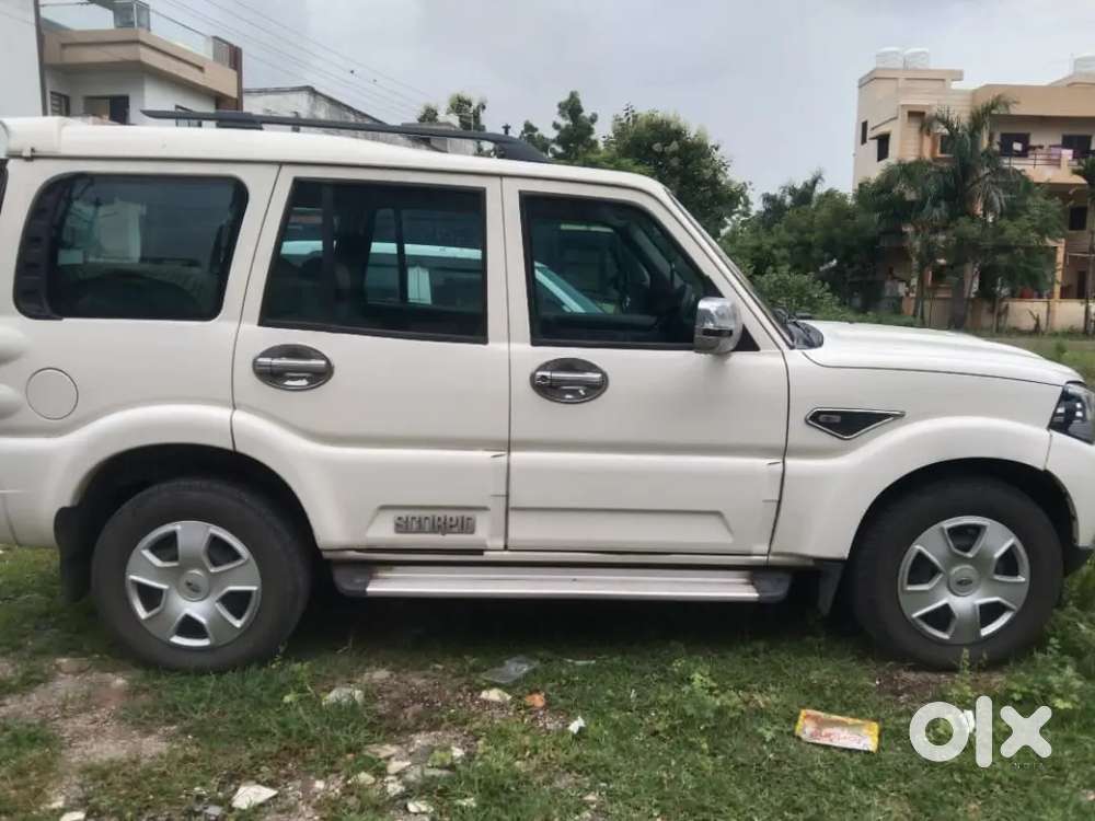 Mahindra Scorpio Bs6