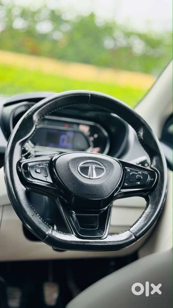 Tata Nexon, 2023, Diesel