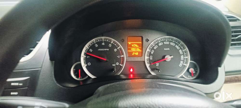 Maruti Suzuki Swift Dzire Vxi, 2013, Petrol