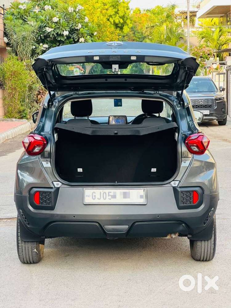 Tata Punch Accomplished, 2022, Petrol