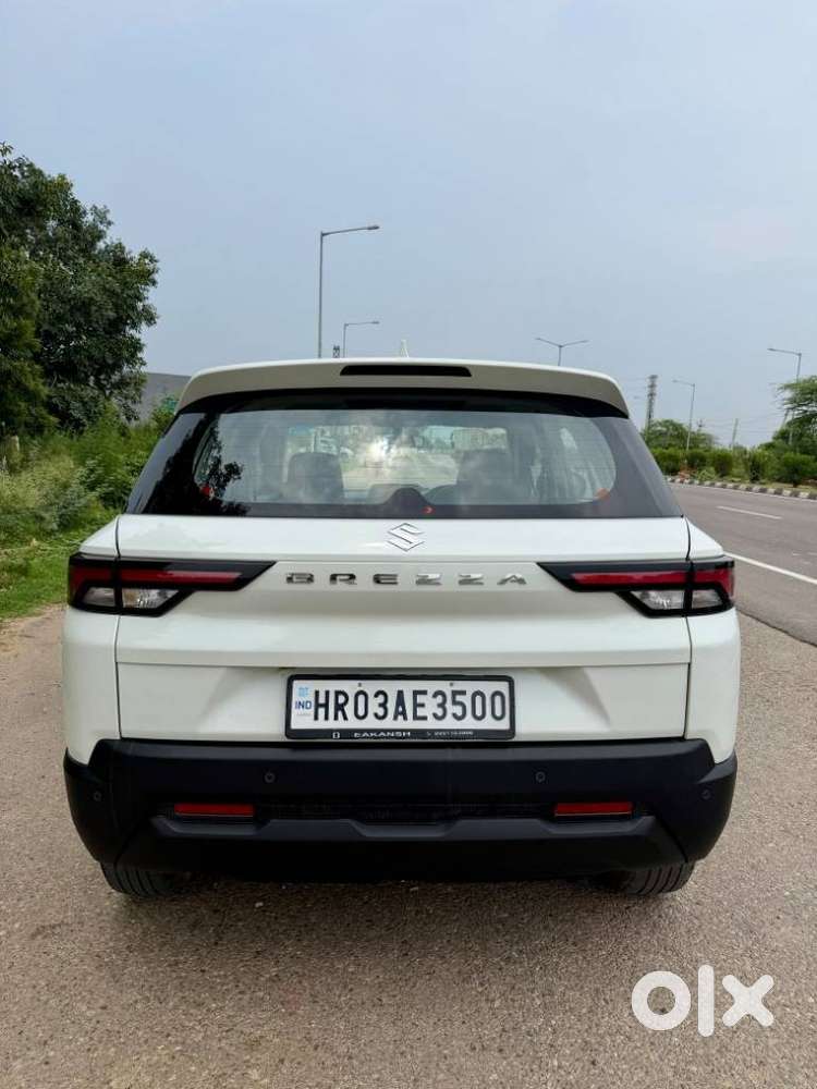 Maruti Suzuki Brezza 1.5 Vxi Smart Hybrid, 2025, Petrol