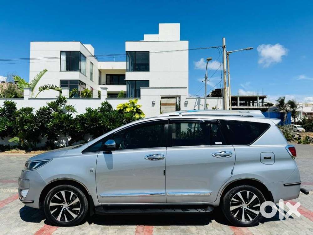 Toyota Innova Crysta 2.4 Z 7 Str, 2024, Diesel