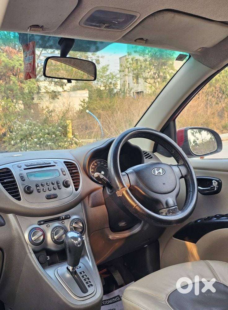 Hyundai I10 Sportz At, 2011, Petrol