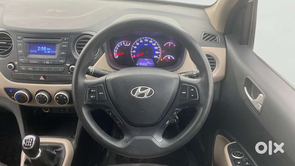 Hyundai Grand I10 Sportz 1.2 Kappa Vtvt, 2015, Petrol