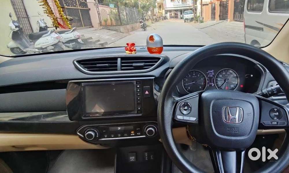 Honda Amaze 2018 Top Model
