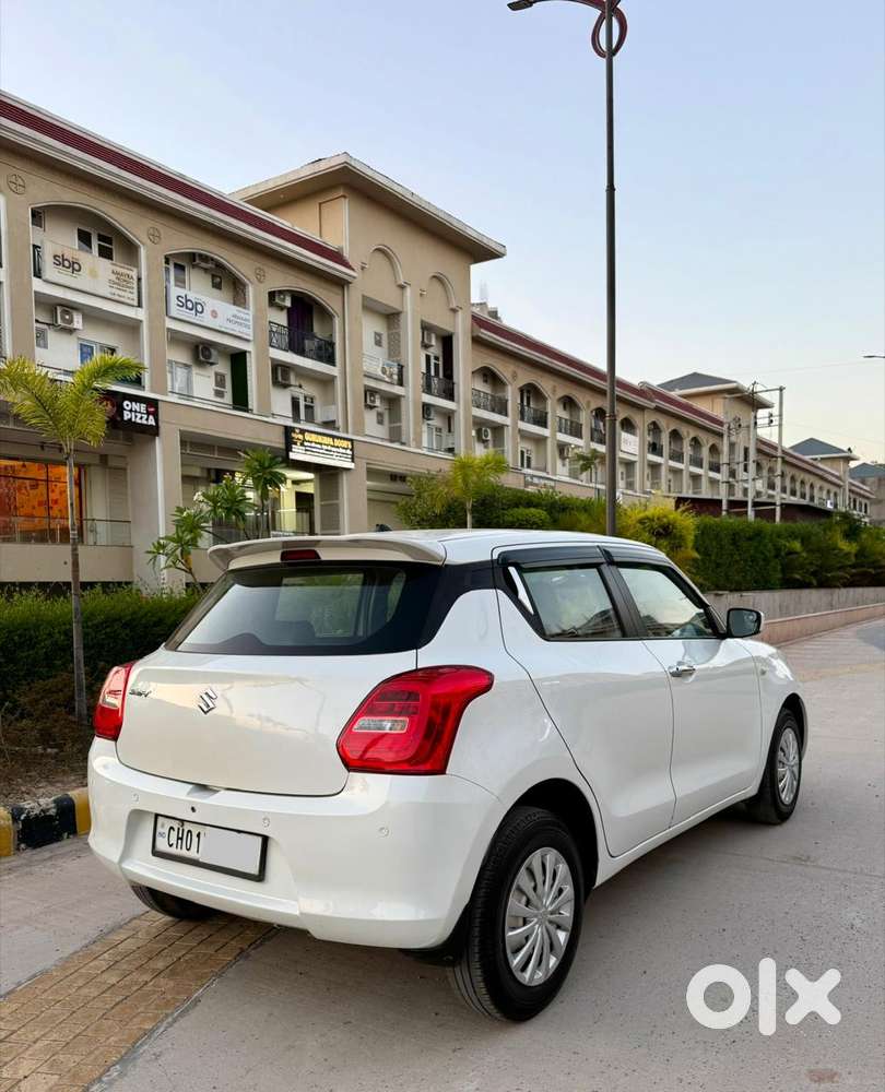Maruti Suzuki Swift Lxi Optional-o, 2019, Petrol