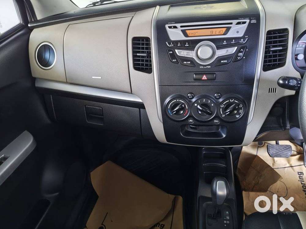 Maruti Suzuki Wagon R VXI AMT1.2, 2016, Petrol