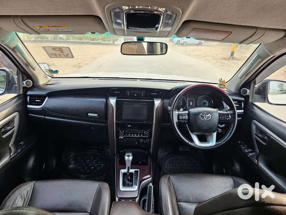 Toyota Fortuner 2018 Diesel 100000 Km Driven