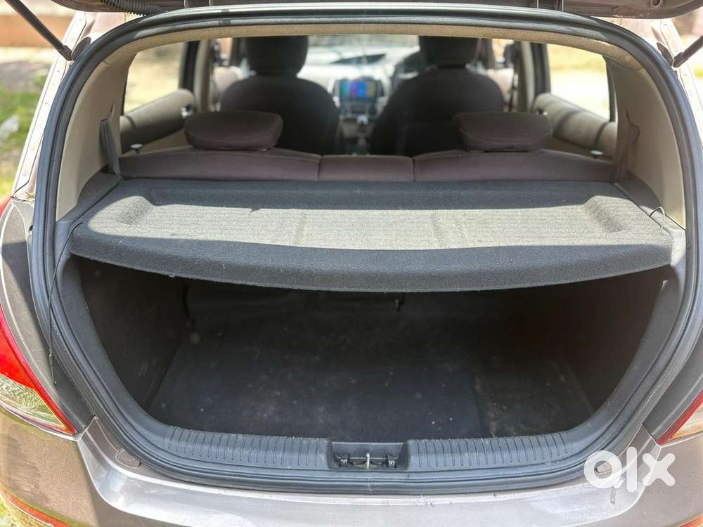Urgent Sale Hyundai I20 Sportz Petrol 2013