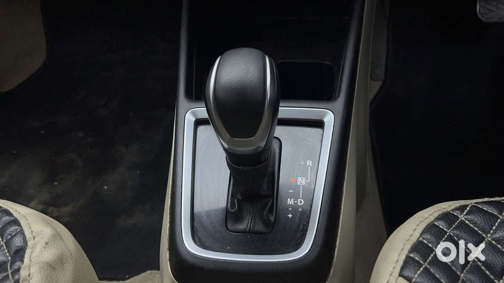 Maruti Suzuki Dzire 1.2 Zxi Plus Amt, 2020, Petrol