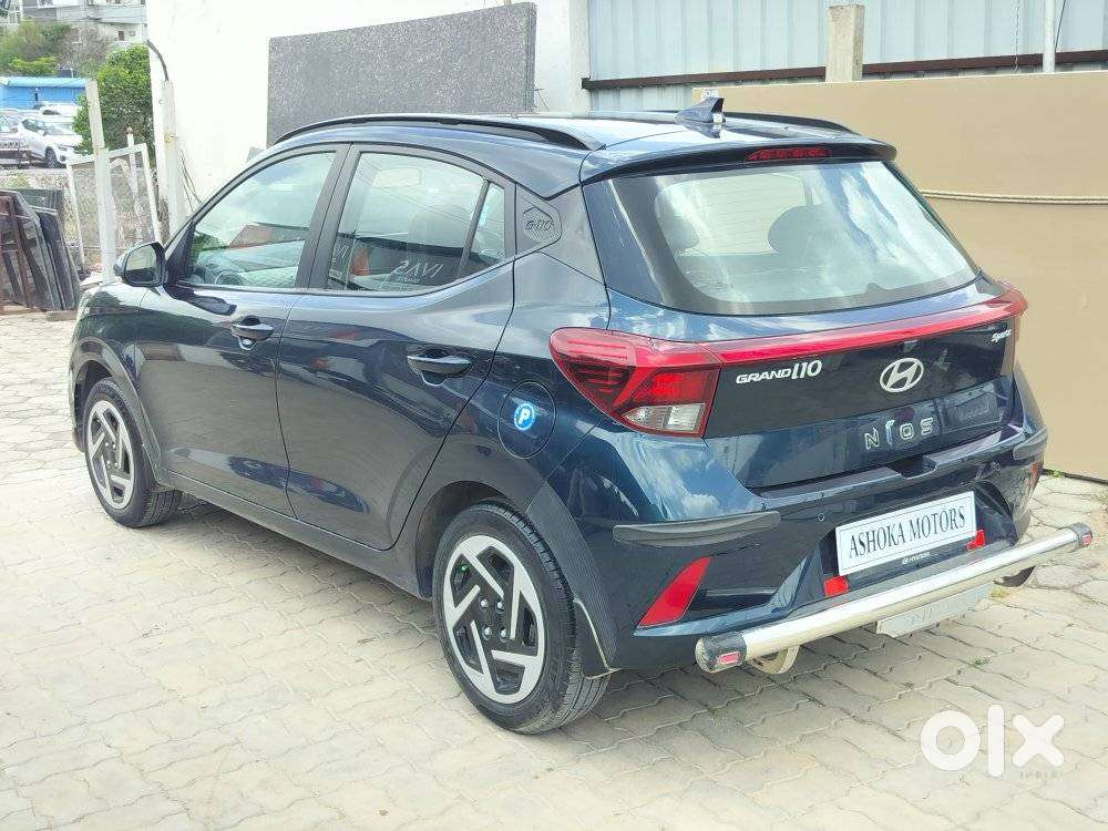 Hyundai Grand I10 Nios Amt Sportz, 2023, Petrol