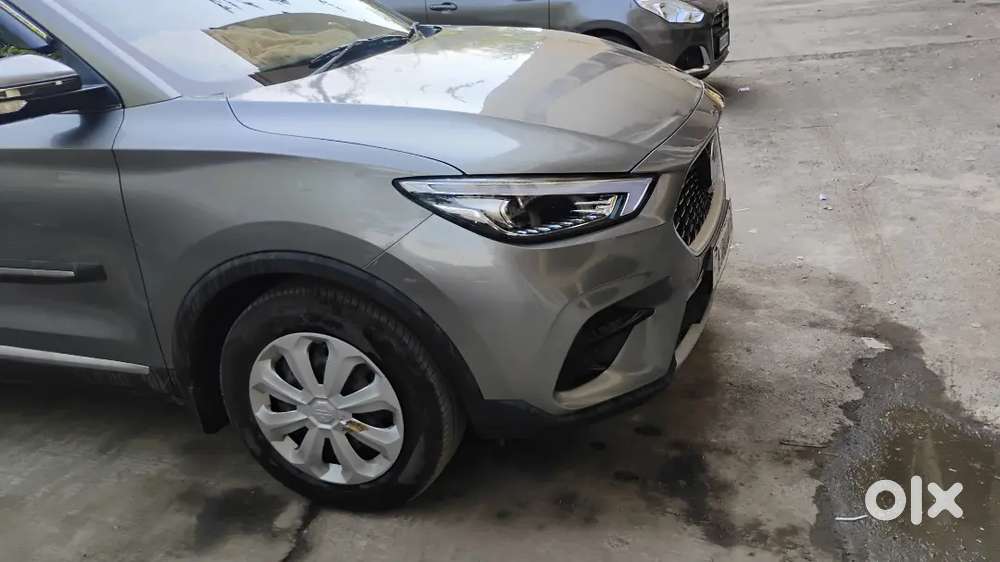 Mg Astor 2023 Petrol 22000 Km Driven