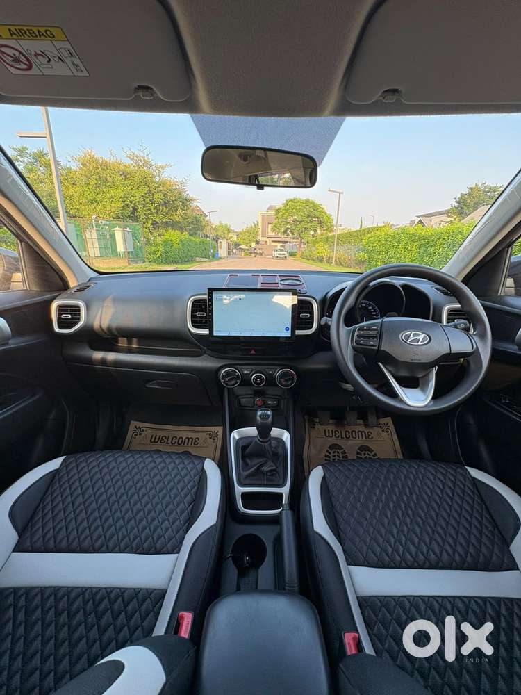 Hyundai Venue S, 2022, Petrol