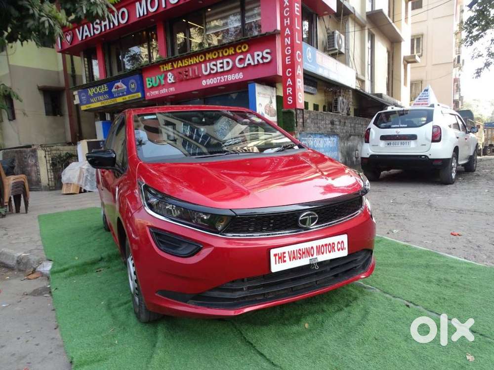 Tata Altroz 1.2 Xe, 2022, Petrol