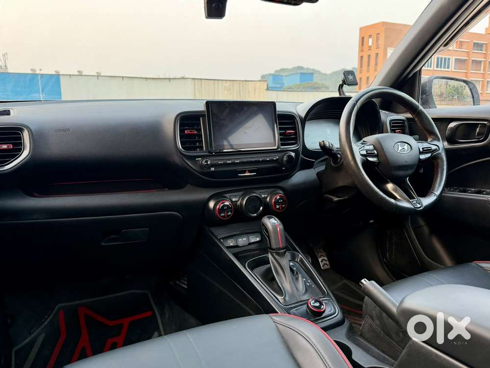 Hyundai Venue S Turbo Dct, 2023, Petrol