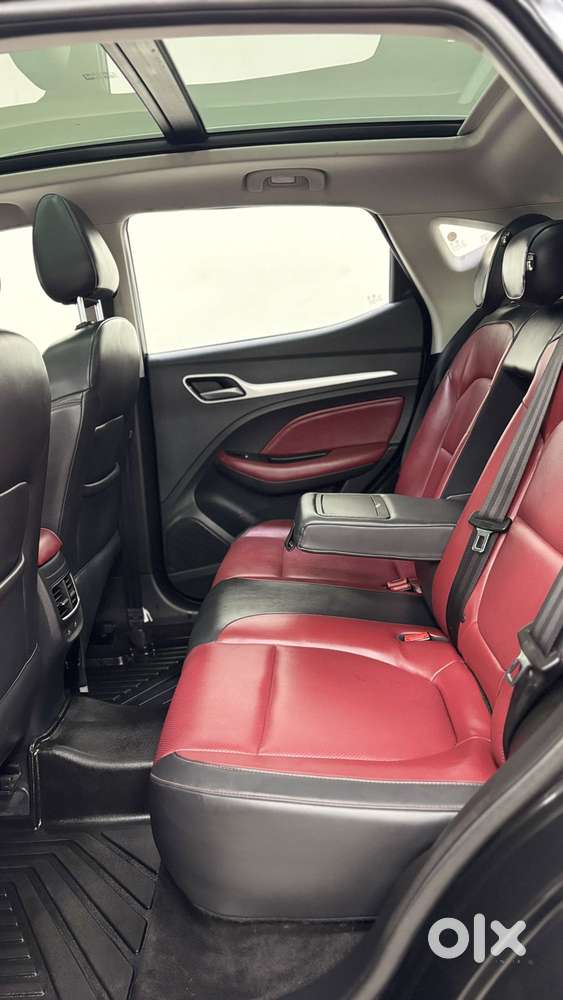 Mg Astor 1.3 Savvy Turbo At S Red, 2023, Petrol