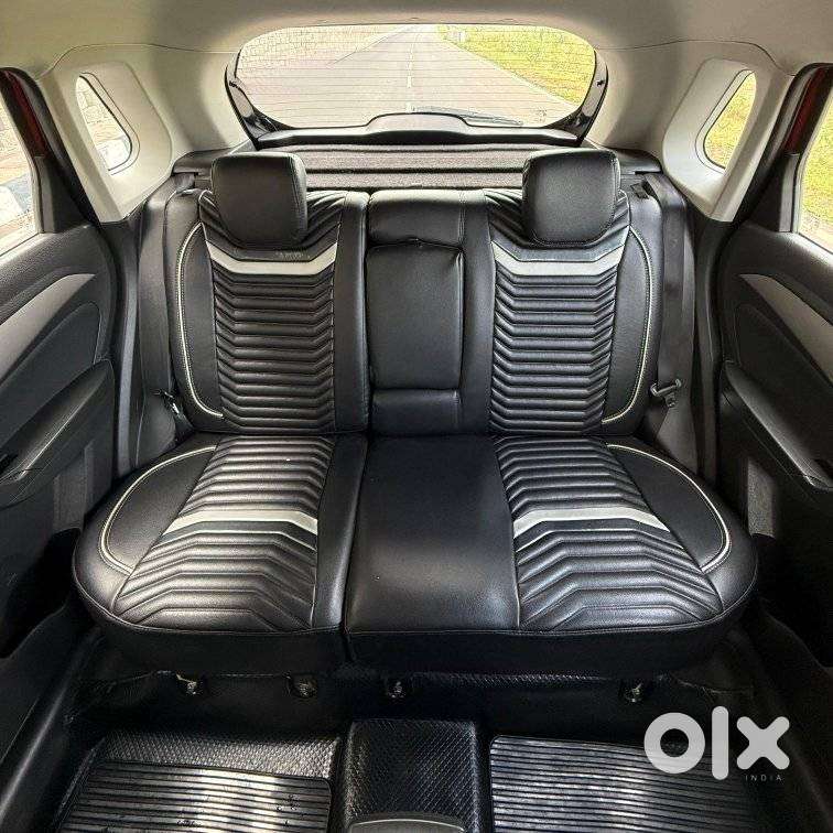 Maruti Suzuki Brezza Zdi+ Dual Tone, 2018, Diesel