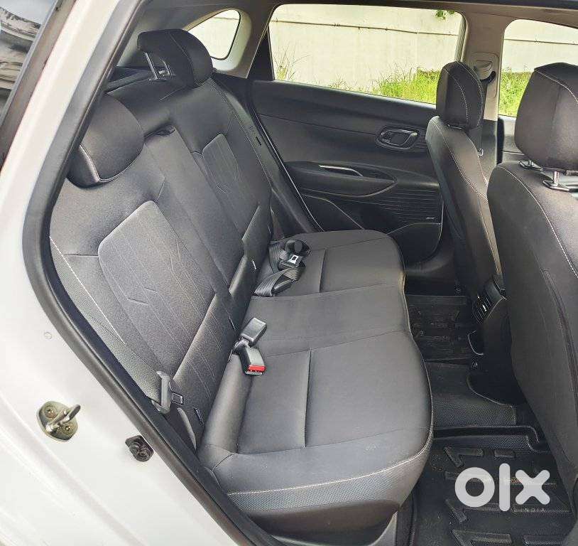 Hyundai I20 Asta 1.2 O With Sunroof, 2022, Petrol