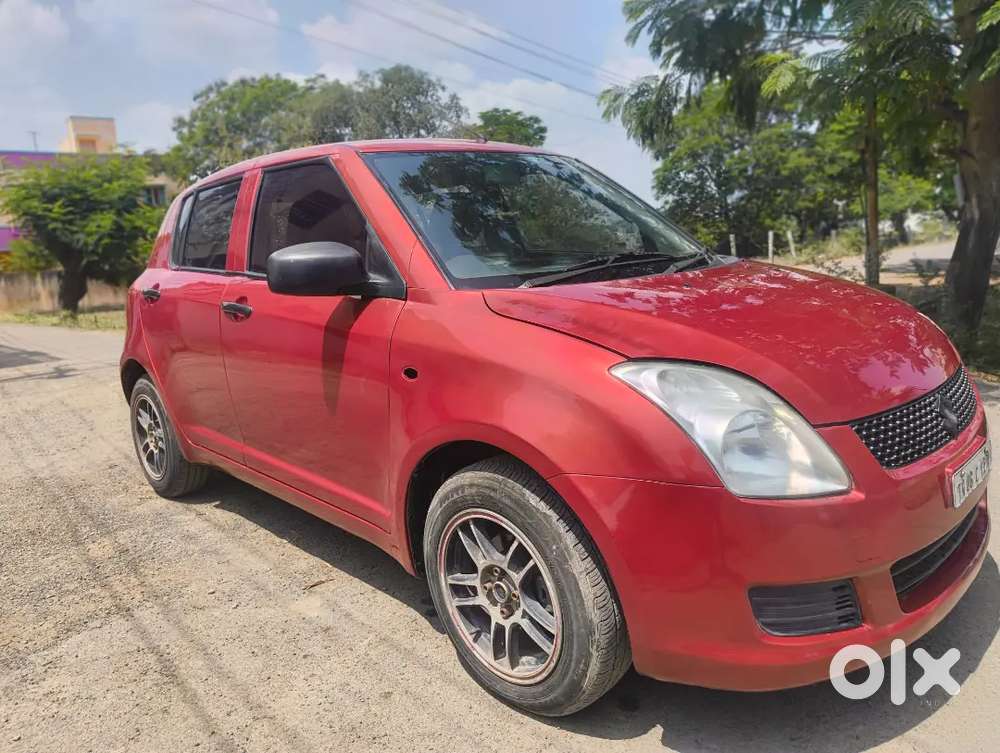 Maruti Suzuki Swift 2010 Lxi