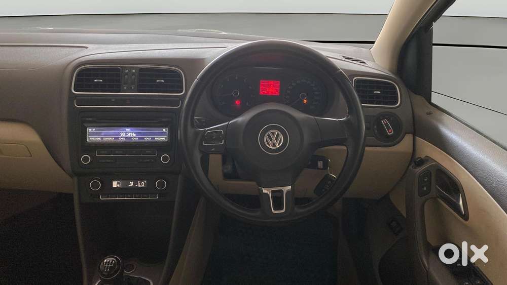 Volkswagen Vento Petrol Highline, 2012, Petrol