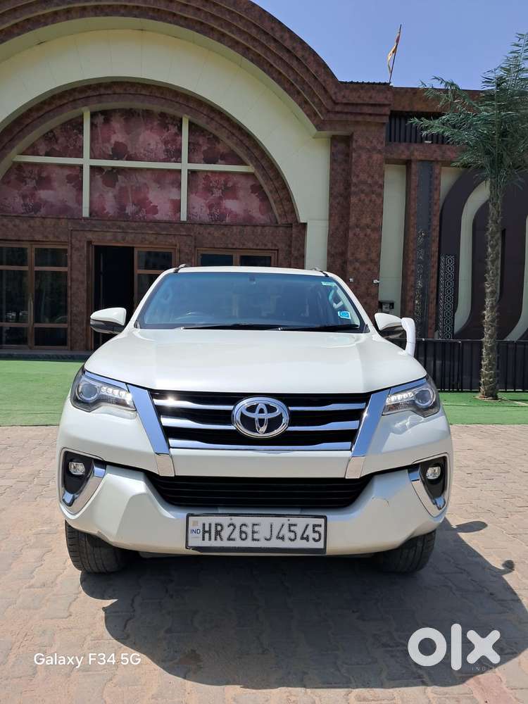Toyota Fortuner 4x4 At 2.8 Diesel, 2021, Diesel