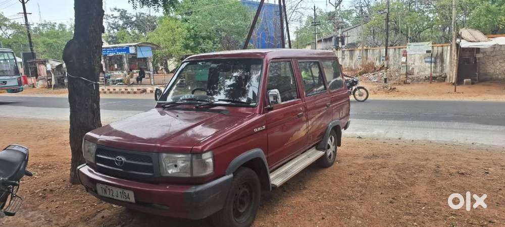 Toyota Qualis 2002 Diesel Well Maintained