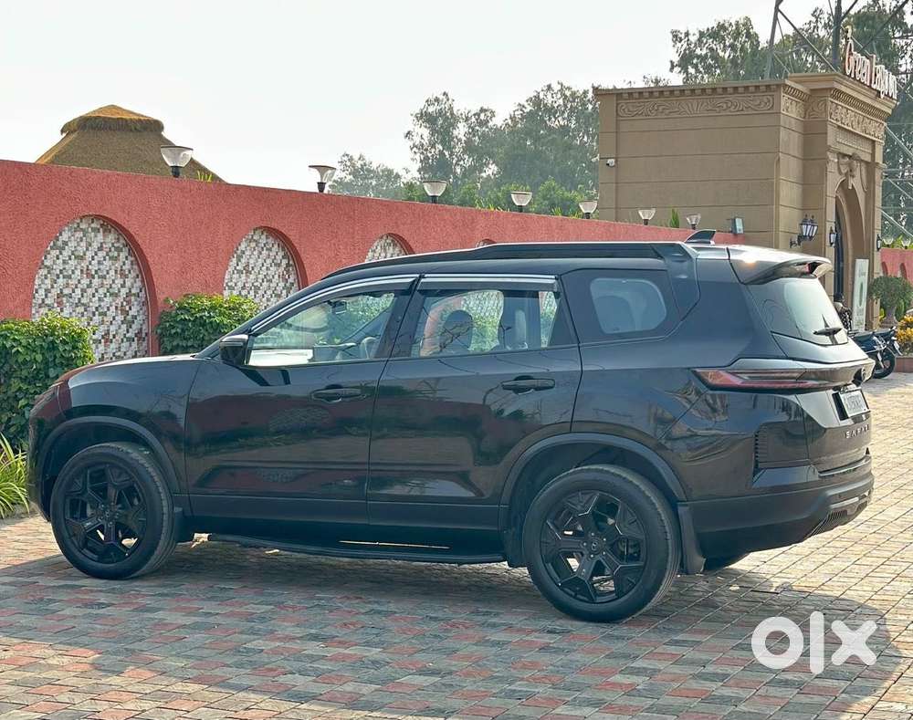 Tata Safari, 2023, Diesel