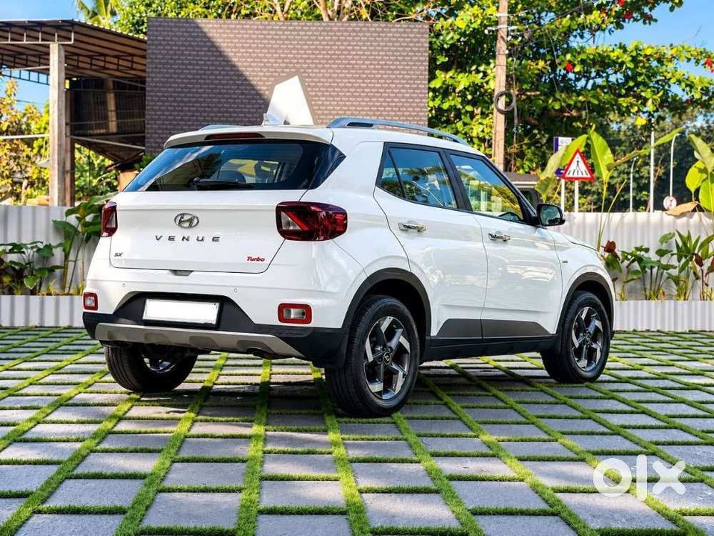 Hyundai Venue Sx Plus Turbo Dct, 2021, Petrol
