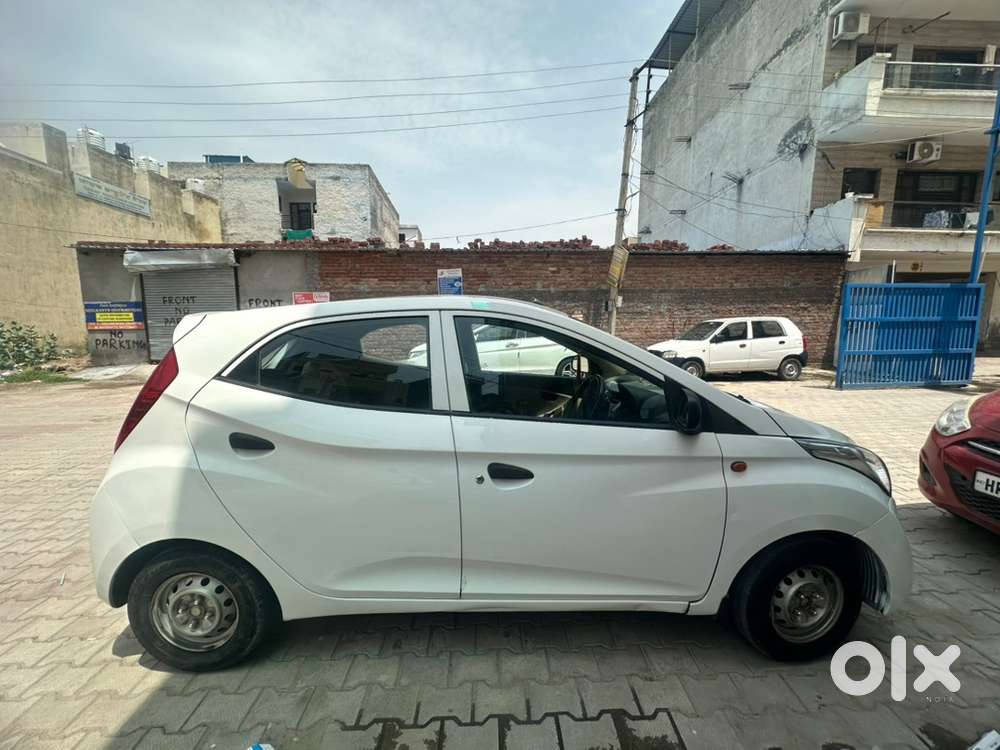 Hyundai Eon Era 2013 Petrol