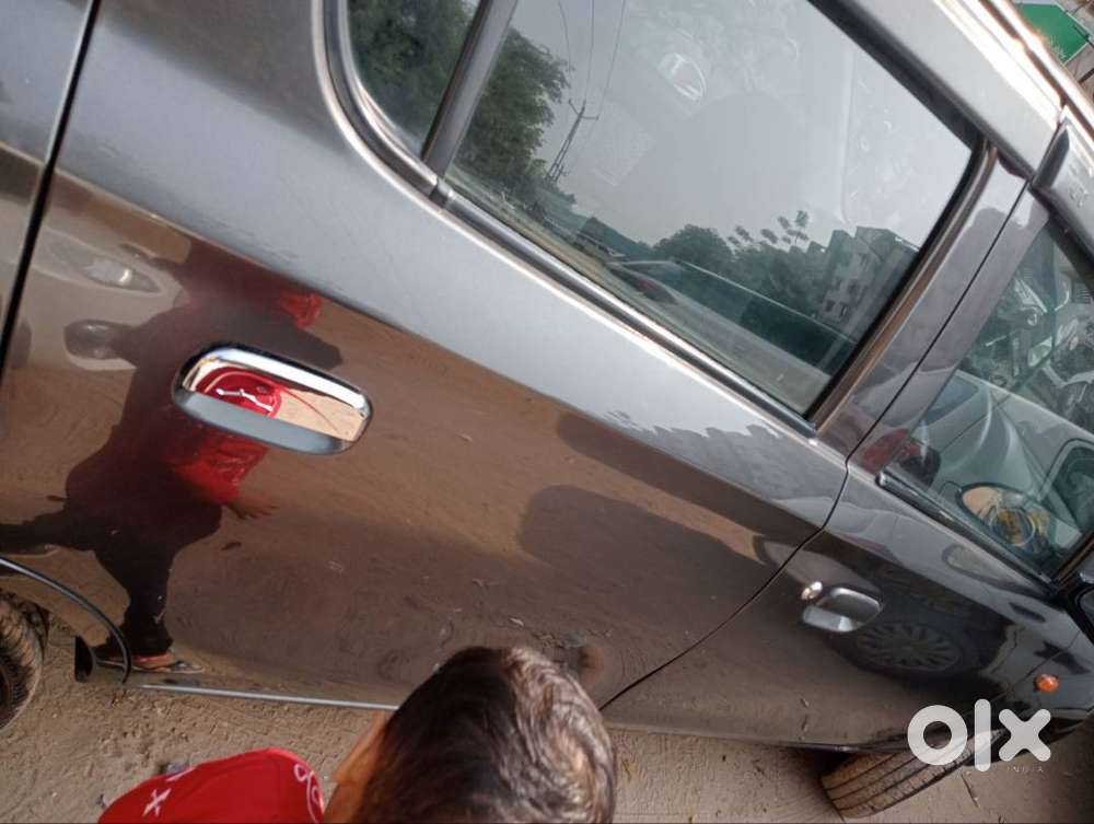 Rivers Cemera...big Screen Led..