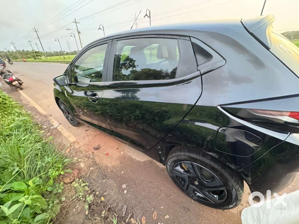 2022 Tata Altroz Petrol Automatic Edition