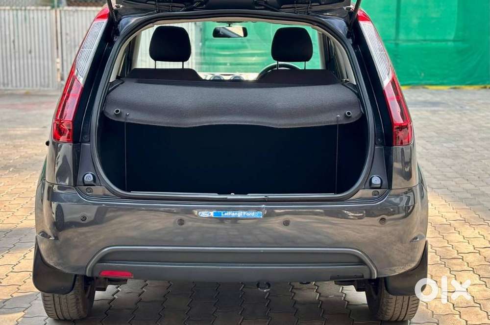 Ford Figo 2010-2012 Petrol Lxi, 2011, Petrol