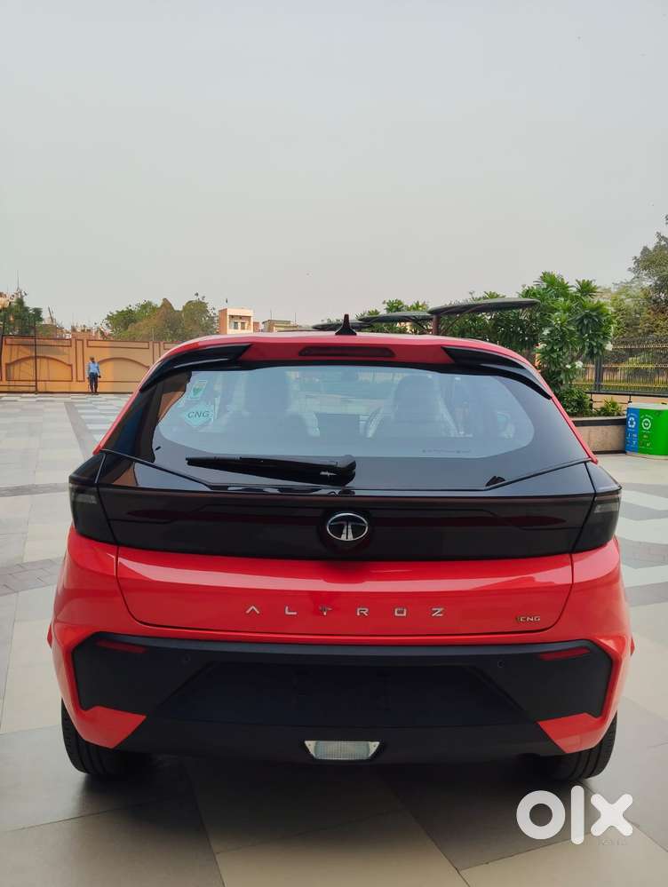 Tata Altroz Creative S, 2025, Cng & Hybrids