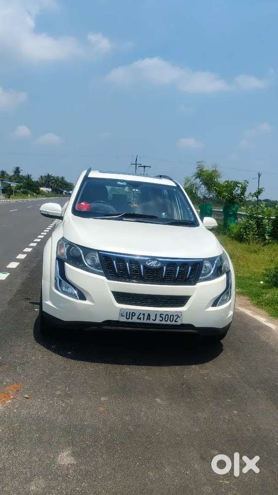 Mahindra Xuv500 2.2 W10 2017
