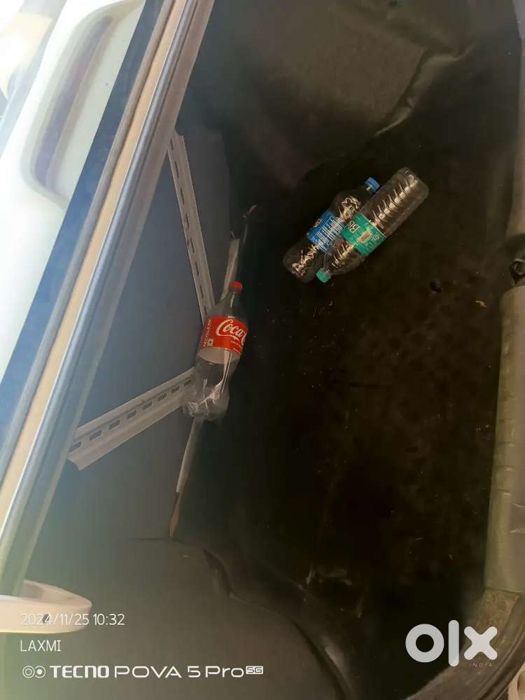 Very Good Condition And Front Two Tayer New