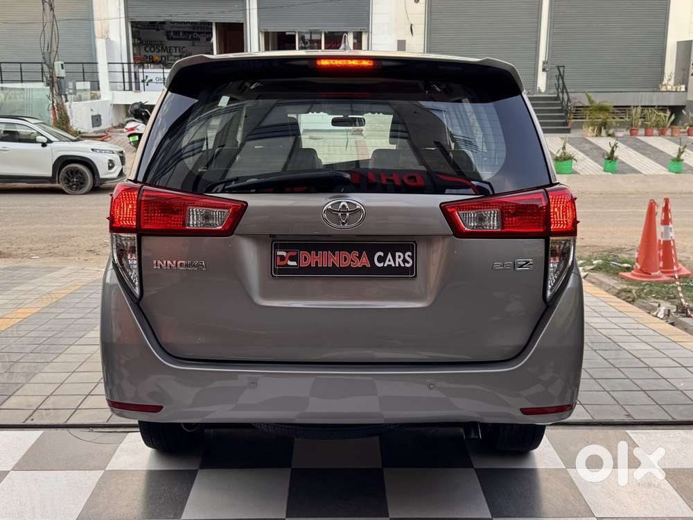 Toyota Innova Crysta 2.8 Zx At 7 Seater, 2018, Diesel