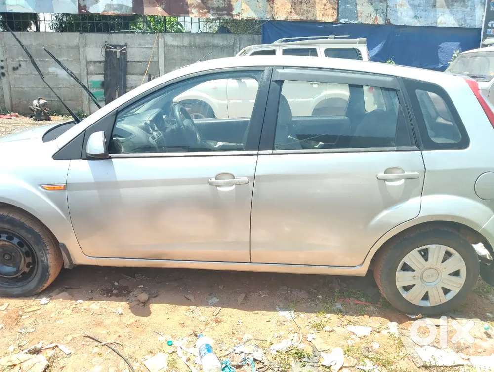 Ford Figo Aspire Titanium 2011 Diesel Second Owner